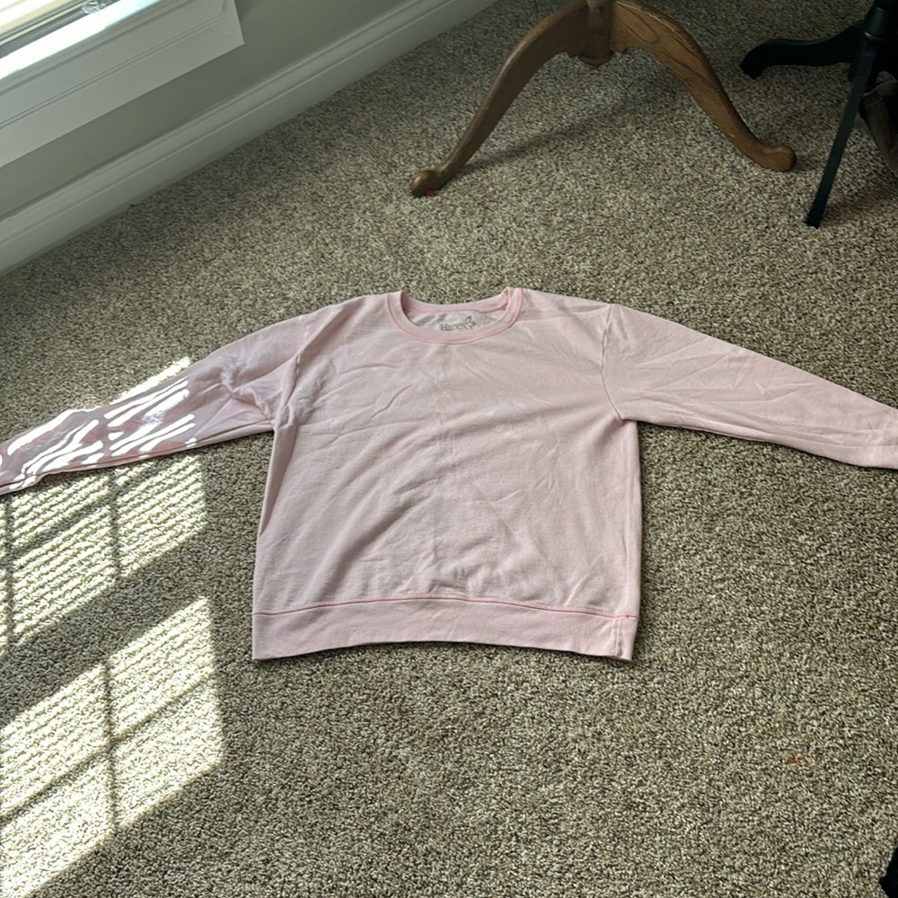 Hanes Crewneck Women’s Large